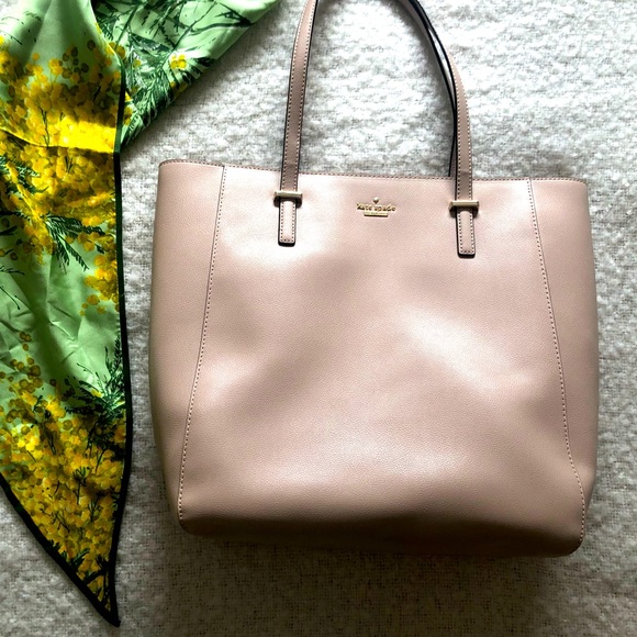 kate spade Handbags - Kate Spade Pink Beige Nude Tote - Excellent Condition!